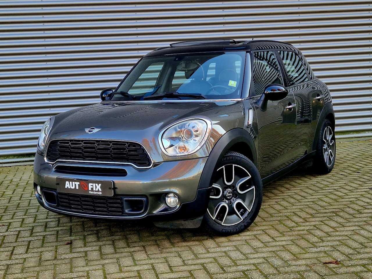MINI Countryman - Mini 1.6 Cooper S Motor revisie / Automaat / Pano - AutoWereld.nl
