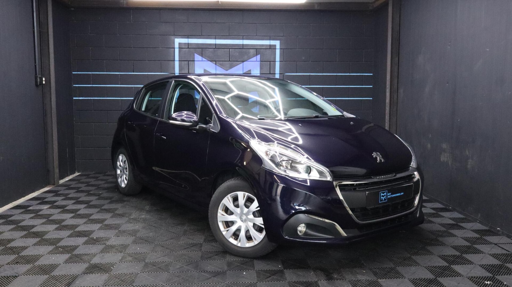 Peugeot 208 - 1.2 PureTech / Nieuwe distributie / Carplay - AutoWereld.nl