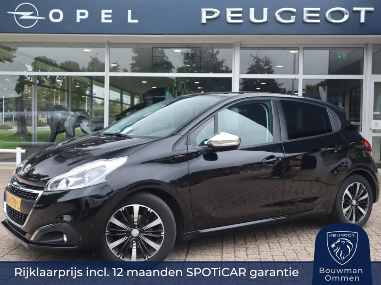 Peugeot 208 - Signature PureTech 82pk, Rijklaarprijs, Navigatie Climate control CuiseControl AppleCarpla - AutoWereld.nl