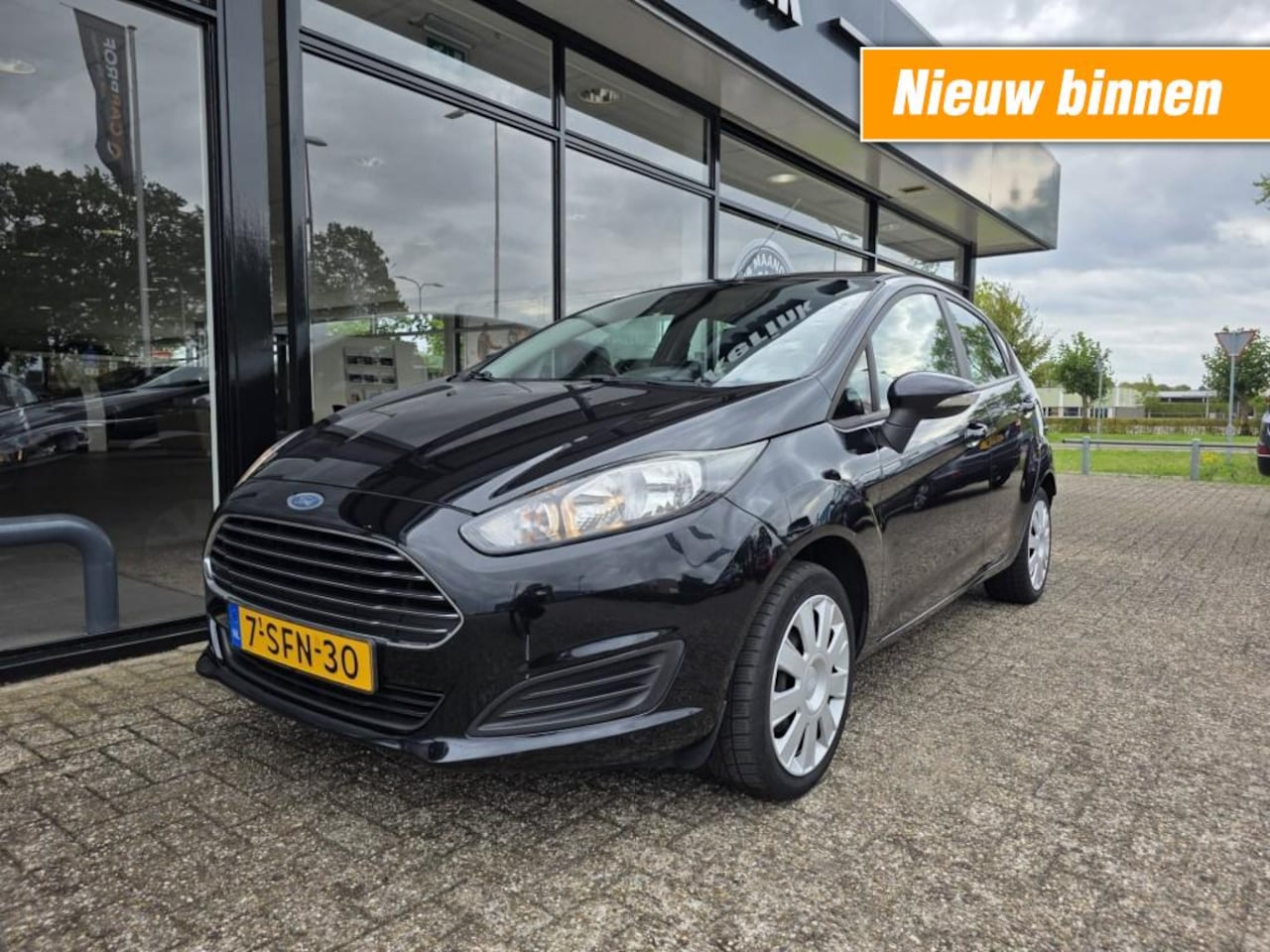 Ford Fiesta - 1.0 STYLE 5DRS AIRCO - AutoWereld.nl