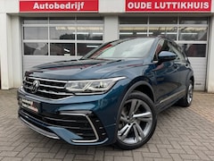Volkswagen Tiguan - 1.4TSI eHybrid 245PK R-Line Camera Virtual IQ.Light ACC HUD Trekhaak