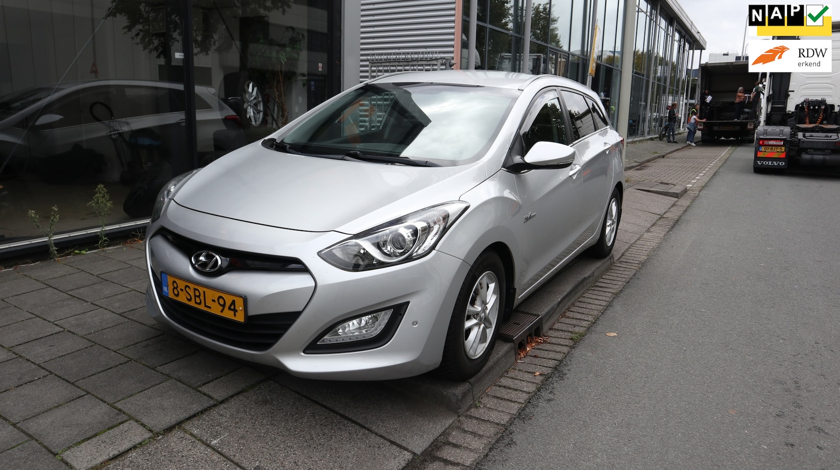 Hyundai i30 Wagon - 1.6 GDI i-Motion AIRCO / CRUISE / CAMERA - AutoWereld.nl