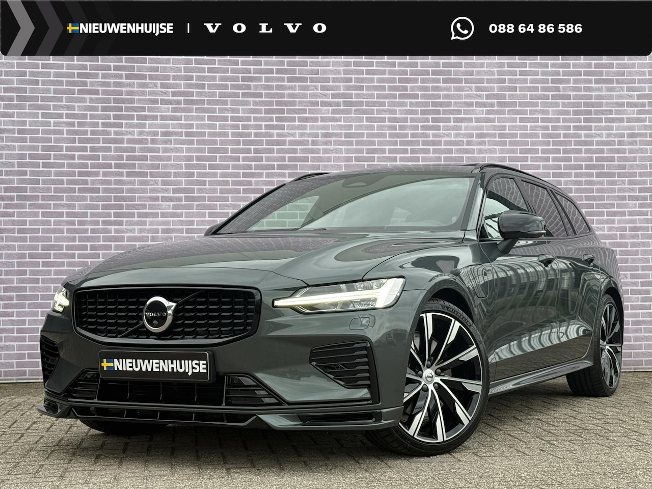 Volvo V60 - 2.0 T6 Plug-in hybrid AWD Ultra Dark | 20" | Heico Body Kit | Panoramadak | Head Up Displa - AutoWereld.nl