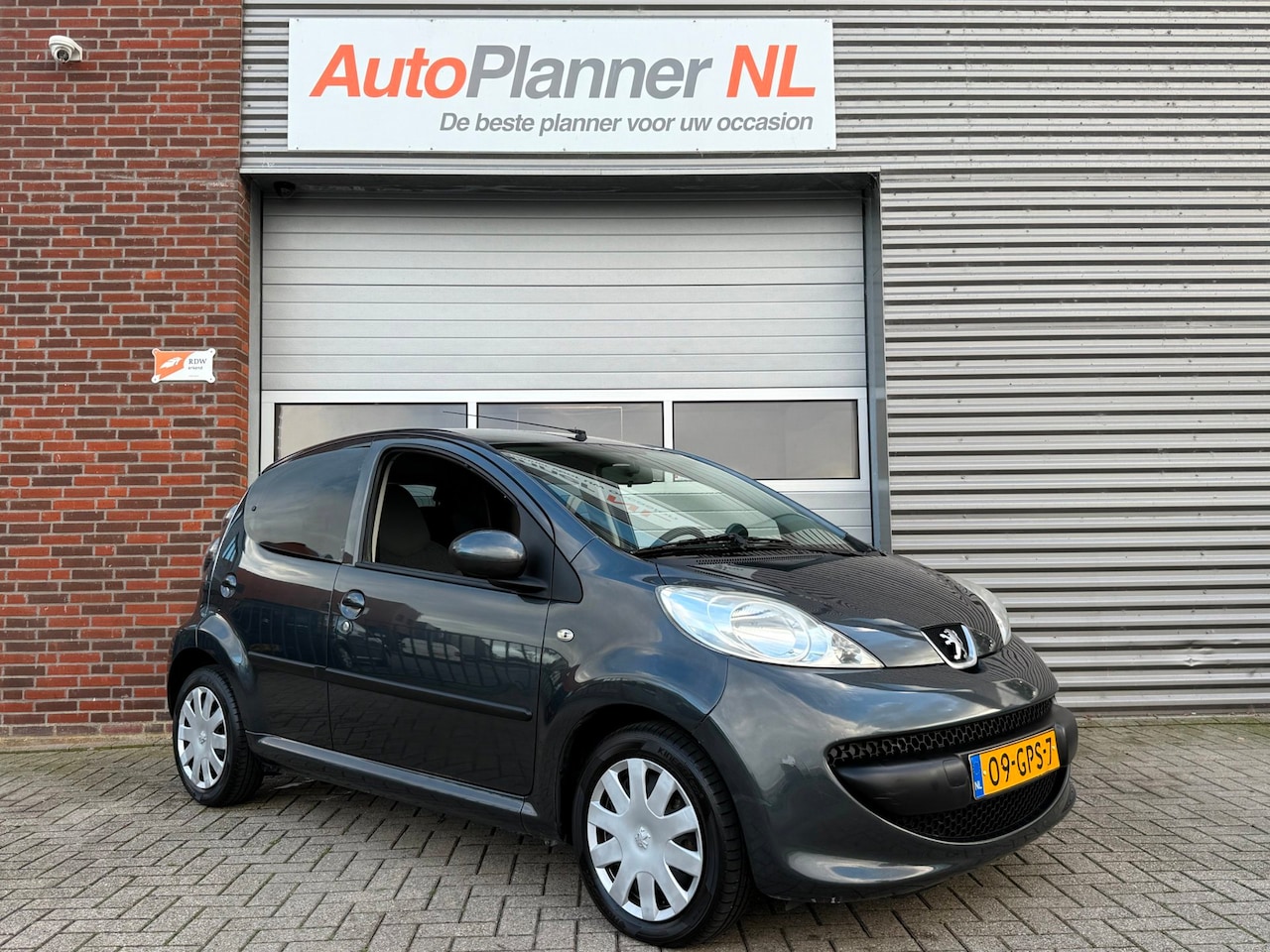 Peugeot 107 - 1.0-12V XS! 5-Deurs! Airco! Nieuwe APK! - AutoWereld.nl