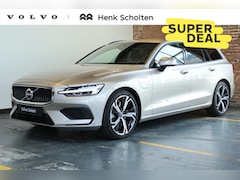 Volvo V60 - T6 Plug-in hybrid AWD Essential | Lederen bekleding | BLIS | Parkeersensoren voor + achter