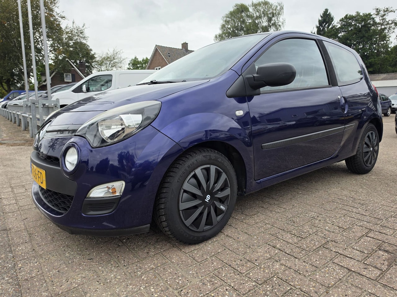 Renault Twingo - 1.2 16V Acces 1.2 16V Acces - AutoWereld.nl