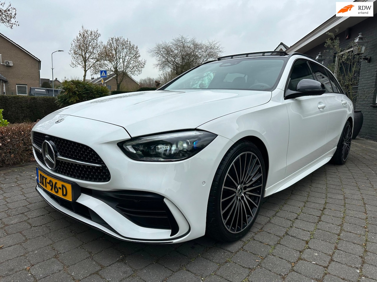 Mercedes-Benz C-klasse Estate - 300 d AMG Line 300d AMG Line, Pano, BTW! - AutoWereld.nl