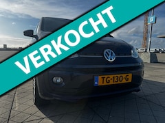 Volkswagen Up! - 1.0 BMT high up AIRCO CRUISE PARKEERSENS NAP
