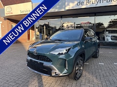 Toyota Yaris Cross - 1.5 Hybrid 130 Executive Bi-Tone elektrische achterklep / dodehoekdetectie / stoelverwarmi