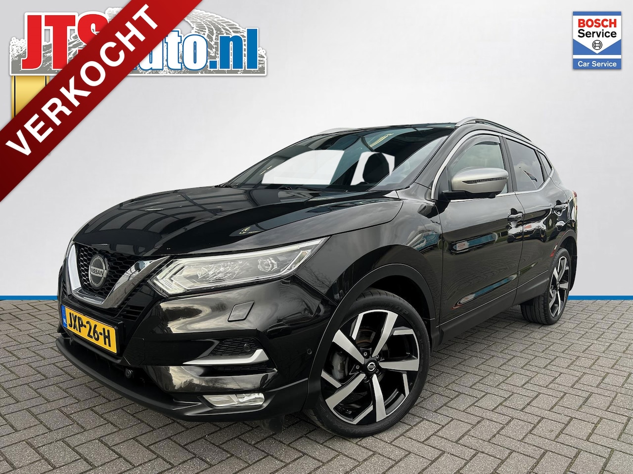 Nissan Qashqai - 1.3 DIG-T 160pk Aut. Tekna+, Leder, Pano, Trekhaak - AutoWereld.nl