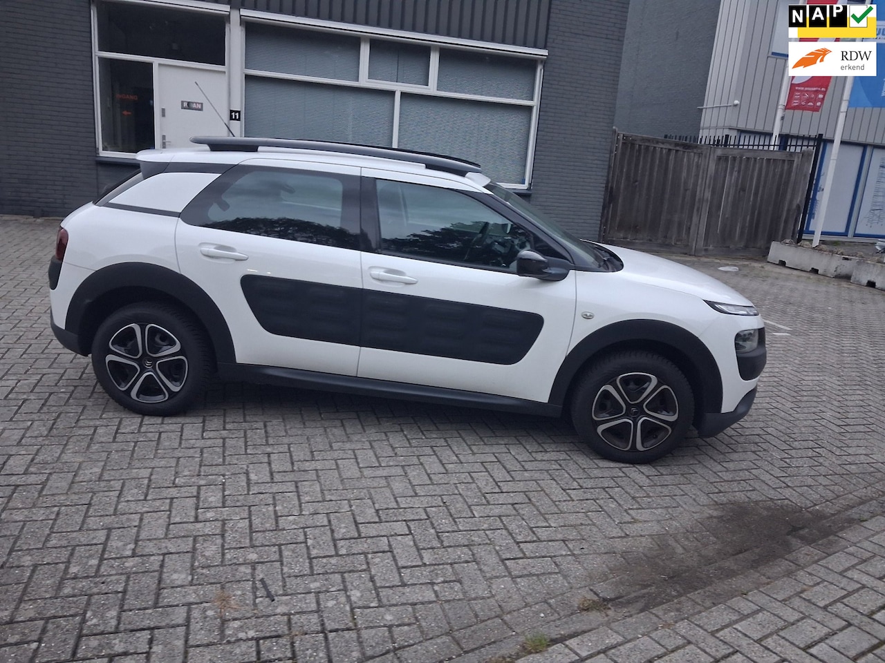 Citroën C4 Cactus - 1.2 e-VTi Feel 1.2 e-VTi Feel ((( auto.aat ))) - AutoWereld.nl