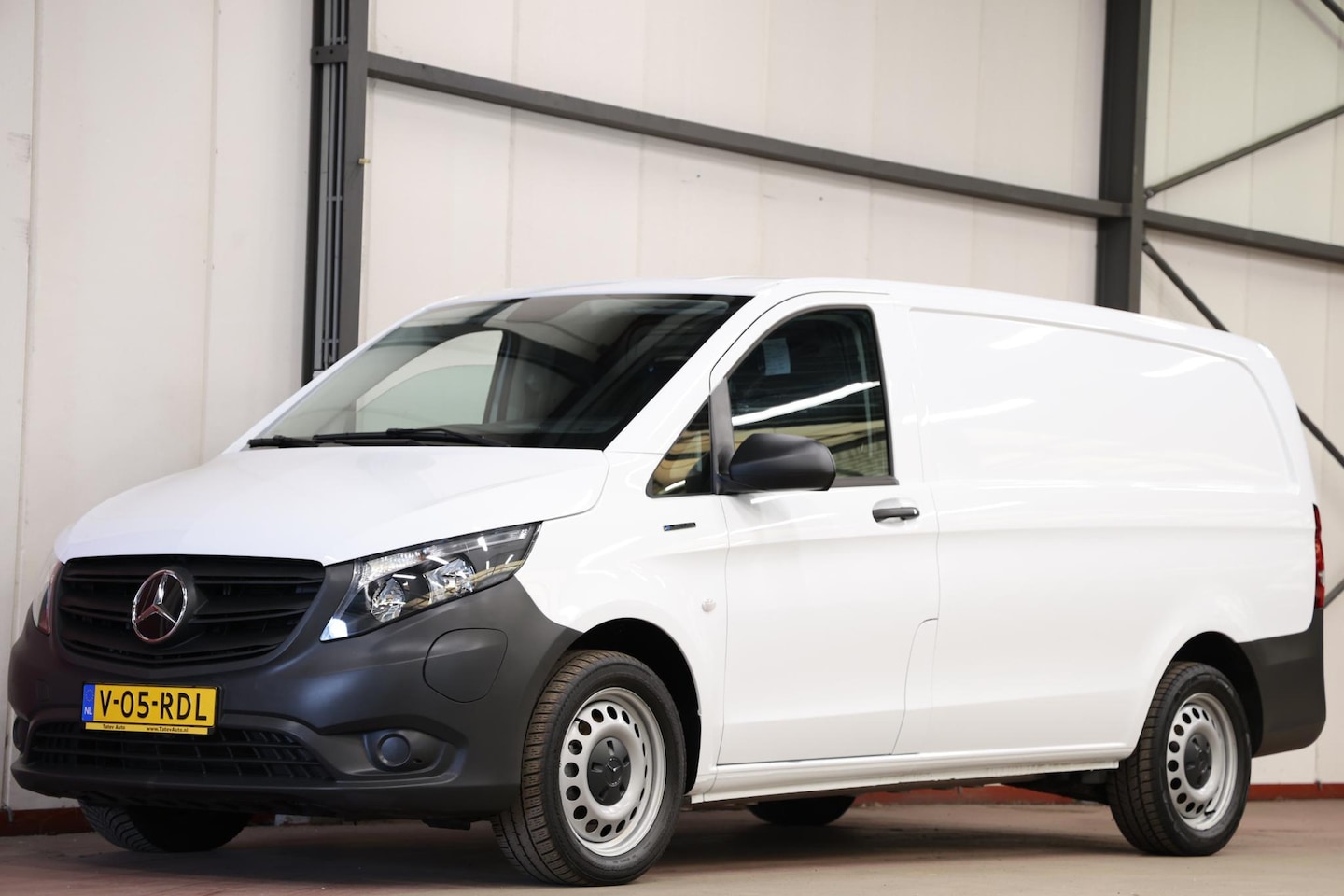 Mercedes-Benz eVito - eVito Lang 66 kWh SNELLADEN - AutoWereld.nl