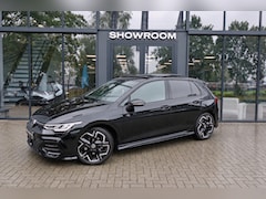 Volkswagen Golf - 1.5 eTSI R-Line Edition PANO KEYLESS HUD