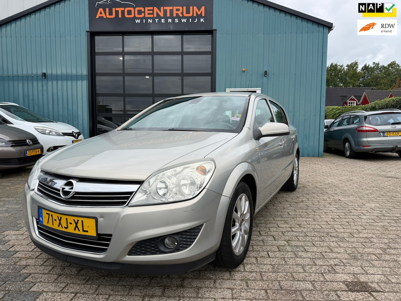 Opel Astra - 1.6 Temptation Automaat - AutoWereld.nl