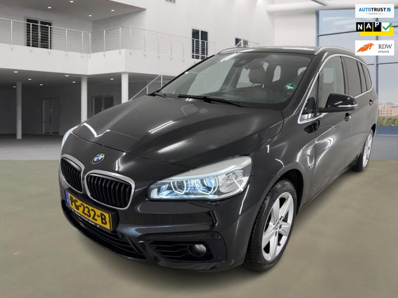 BMW 2-serie Gran Tourer - 220i 7p. High Executive / NL PRIJS 15801 - AutoWereld.nl