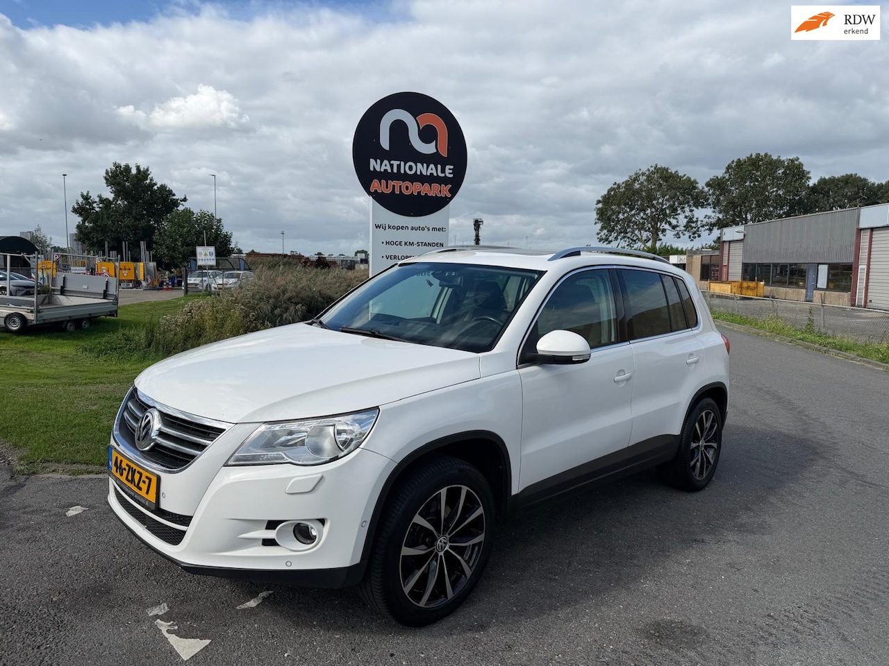 Volkswagen Tiguan - 2009 * 2.0 TSI Sport&Style 4Motion * Automaat * Export / Handel - AutoWereld.nl