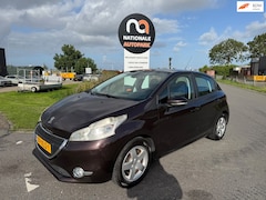 Peugeot 208 - 2012 * 1.4 VTi Envy * APK