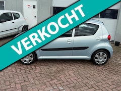 Toyota Aygo - 1.0-12V +