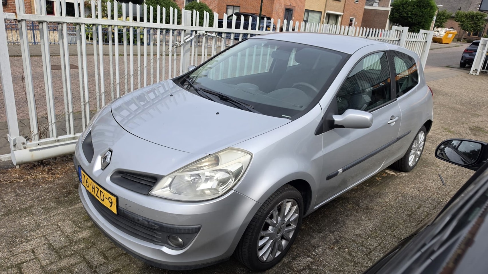 Renault Clio - 1.2-16V Collection 1.2-16V Collection - AutoWereld.nl