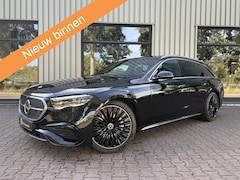 Mercedes-Benz E-klasse Estate - 300 e AMG Premium Plus Luchtvering, Trekhaak, Rijassistentiepakket, Panoramadak