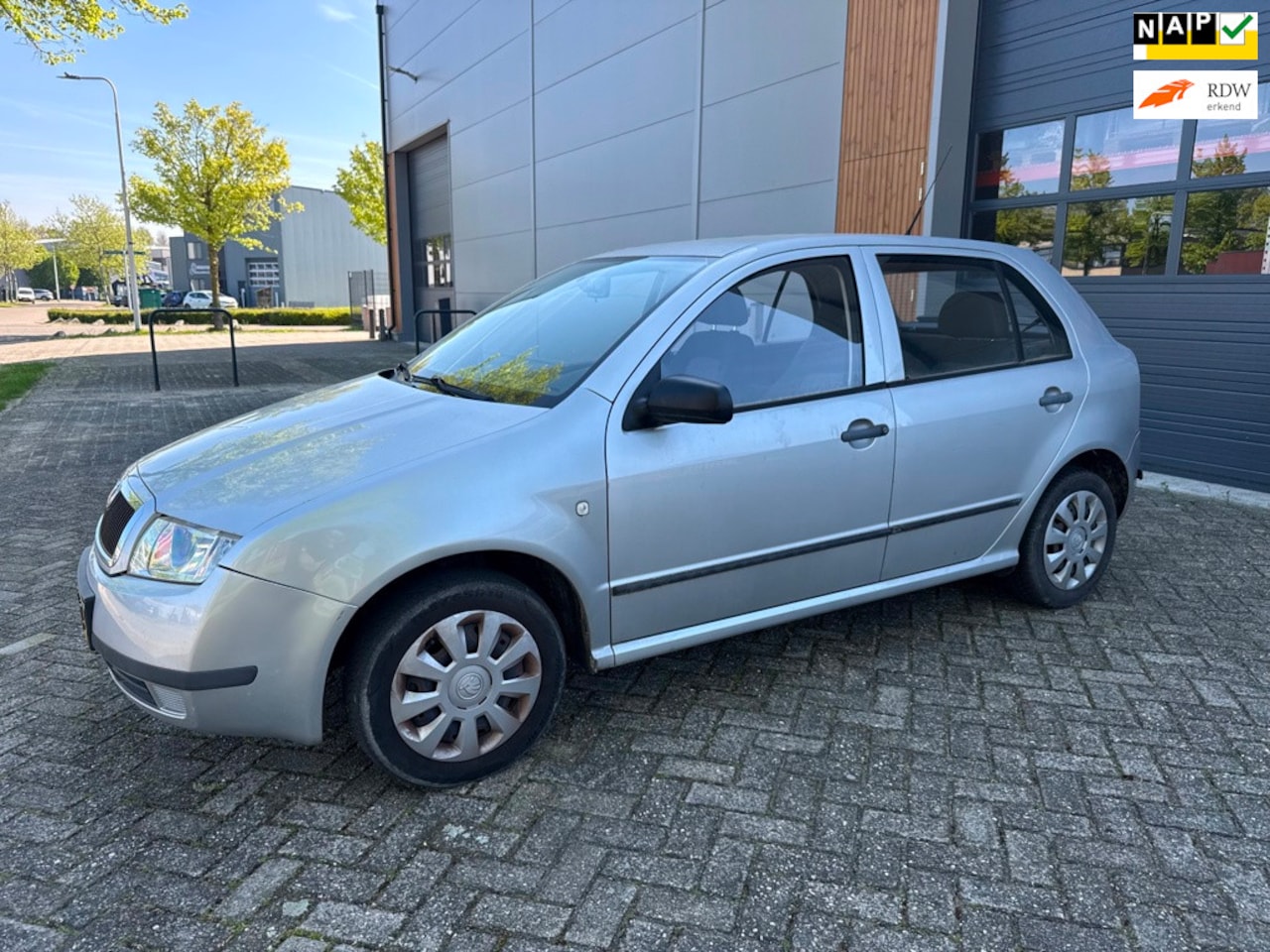 Skoda Fabia - 1.2-12V Ambiente 1.2-12V Ambiente - AutoWereld.nl
