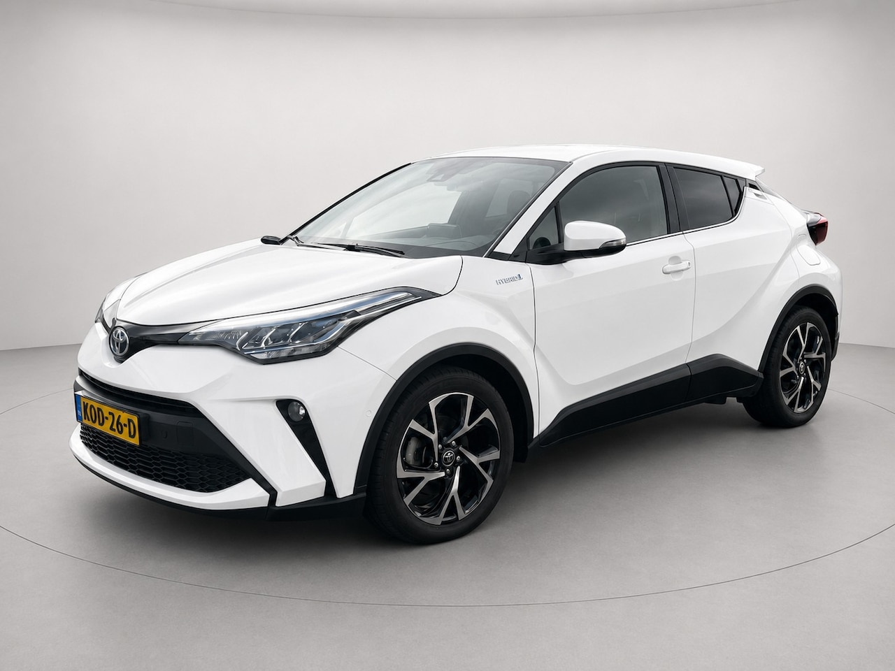 Toyota C-HR - 2.0 Hybrid Team D I APPLE CAR I ADP.CRUISE I CAMERA I - AutoWereld.nl