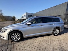 Volkswagen Passat Variant - 1.4 TSI ACT Highline