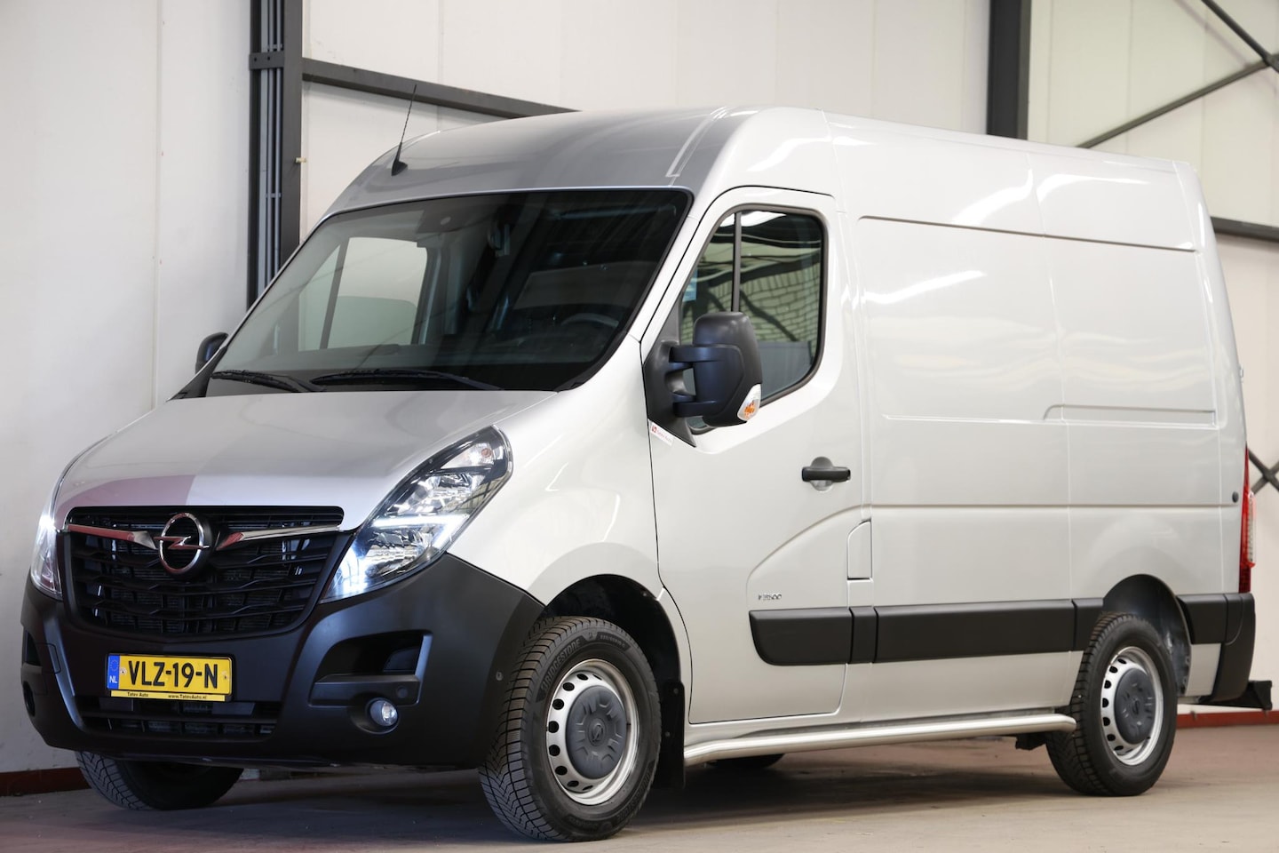 Opel Movano - 2.3 Turbo 180PK L1H2 AUTOMAAT - AutoWereld.nl