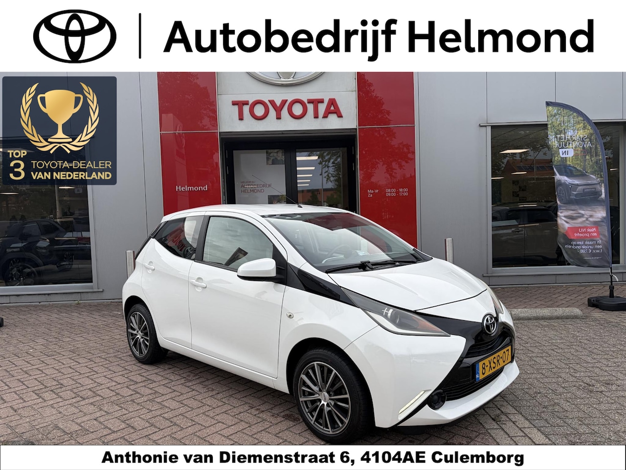 Toyota Aygo - 1.0 VVT-i x-play automaat - AutoWereld.nl