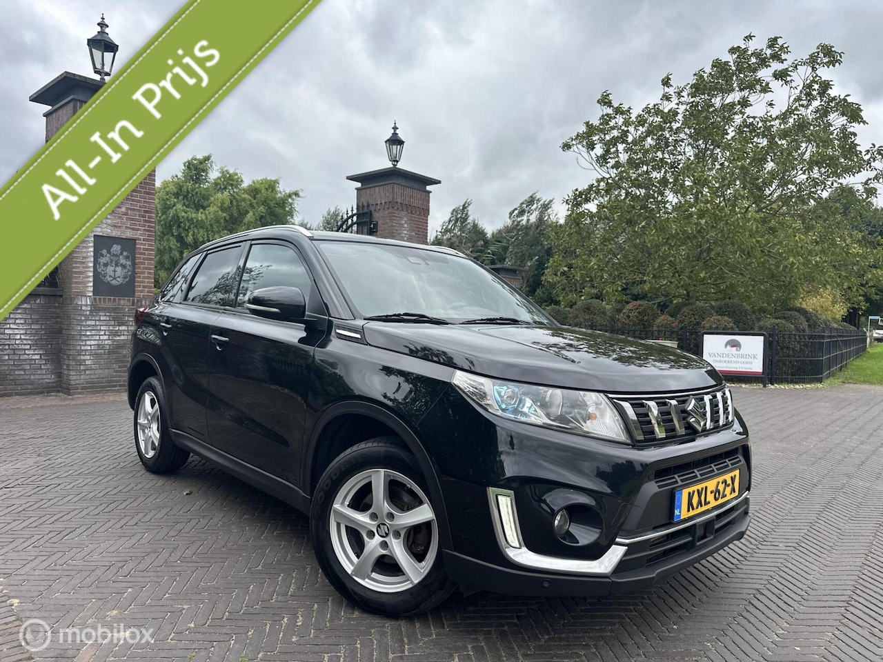 Suzuki Vitara - 1.4 Boosterjet Style 140pk! Pano Cruise LED - AutoWereld.nl