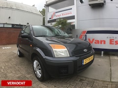 Ford Fusion - 1.4-16V Champion Airco, NAP, incl nieuwe APK, Trekhaak, NL auto