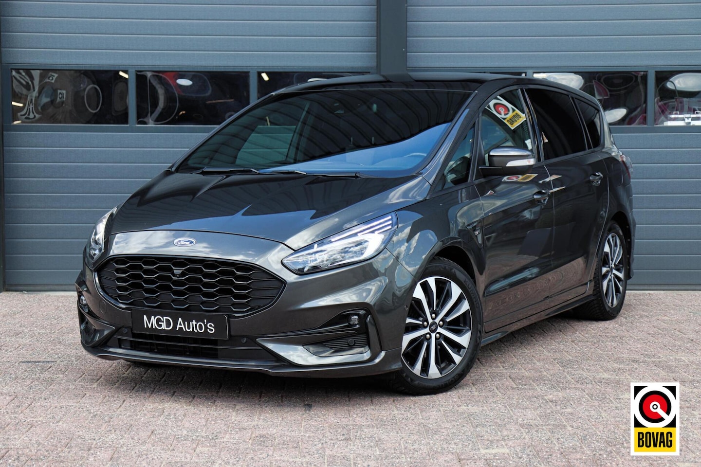Ford S-Max - 2.5i HEV 7P ST-Line |LED|PANODAK|CAMERA|MEMORY|STOELVERW.|CARPLAY|KEYLESS - AutoWereld.nl