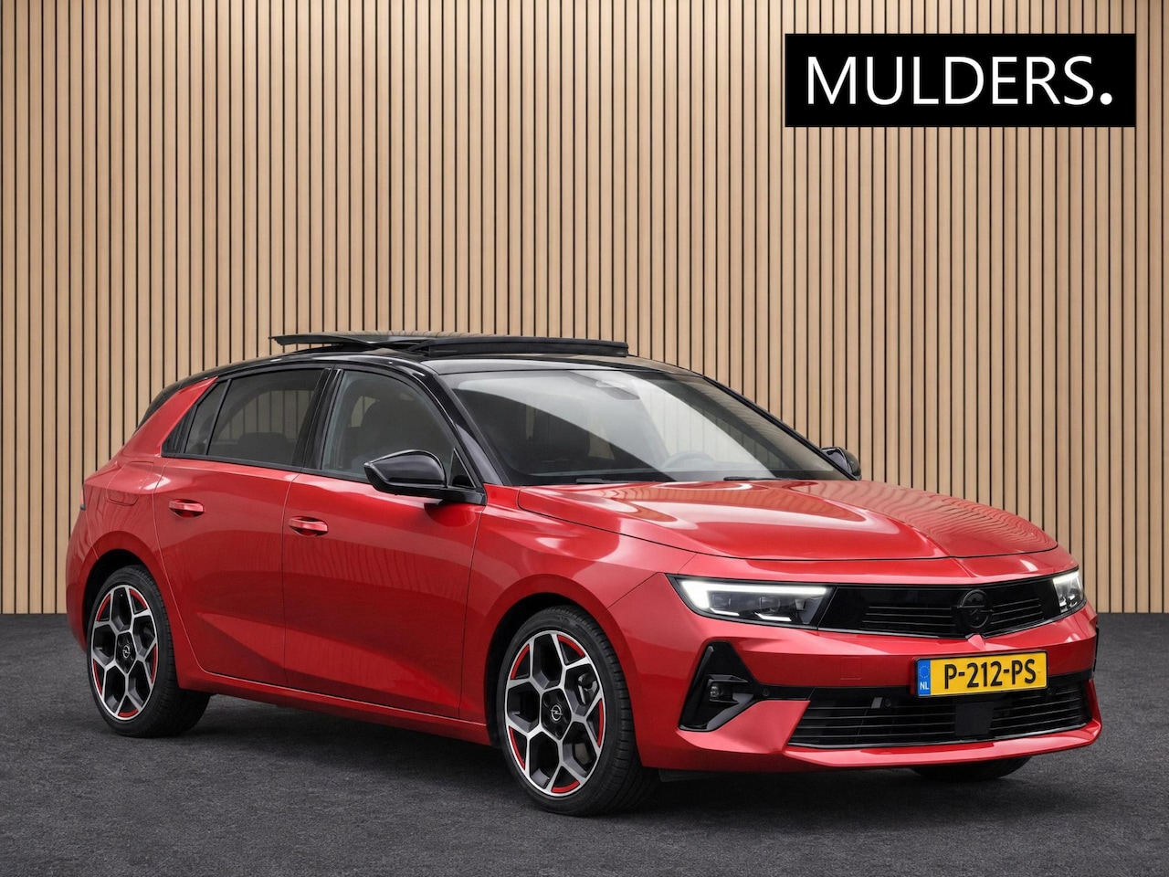 Opel Astra - 1.6 Hybrid GS Line | HUD / 360 camera / Pano - AutoWereld.nl