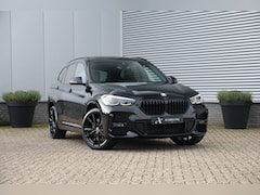 BMW X1 - xDrive25e 220pk M-Sport Black Edition Pano|Trekh|H&K|HUD|Leder|Stuurvw