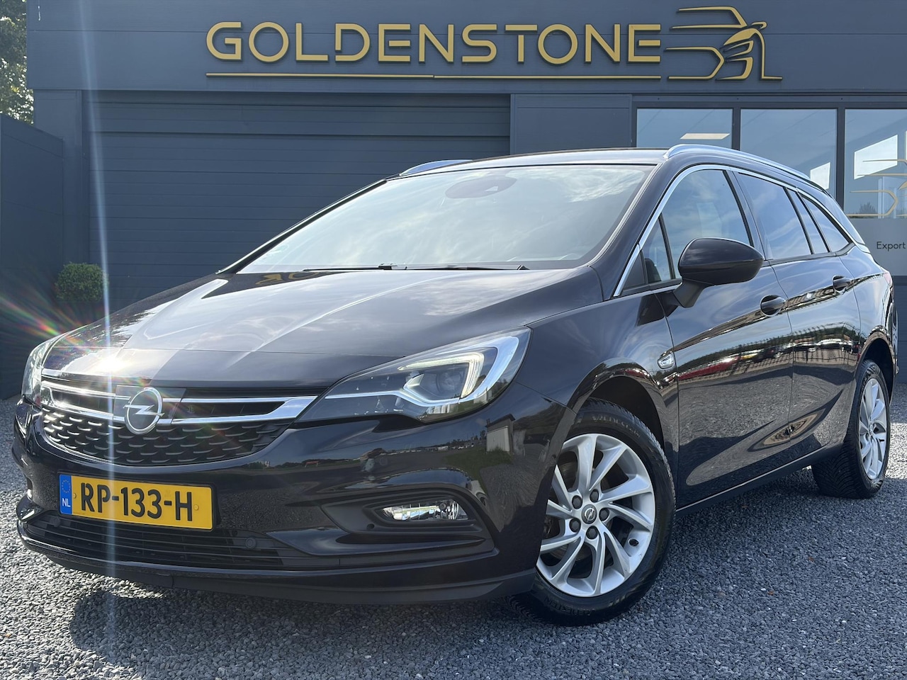 Opel Astra Sports Tourer - 1.4 Business Executive ✓2 Eigenaar✓Camera✓Navi✓Trekhaakt✓Carplay✓Stoelverw✓Stuurverw✓Autom - AutoWereld.nl