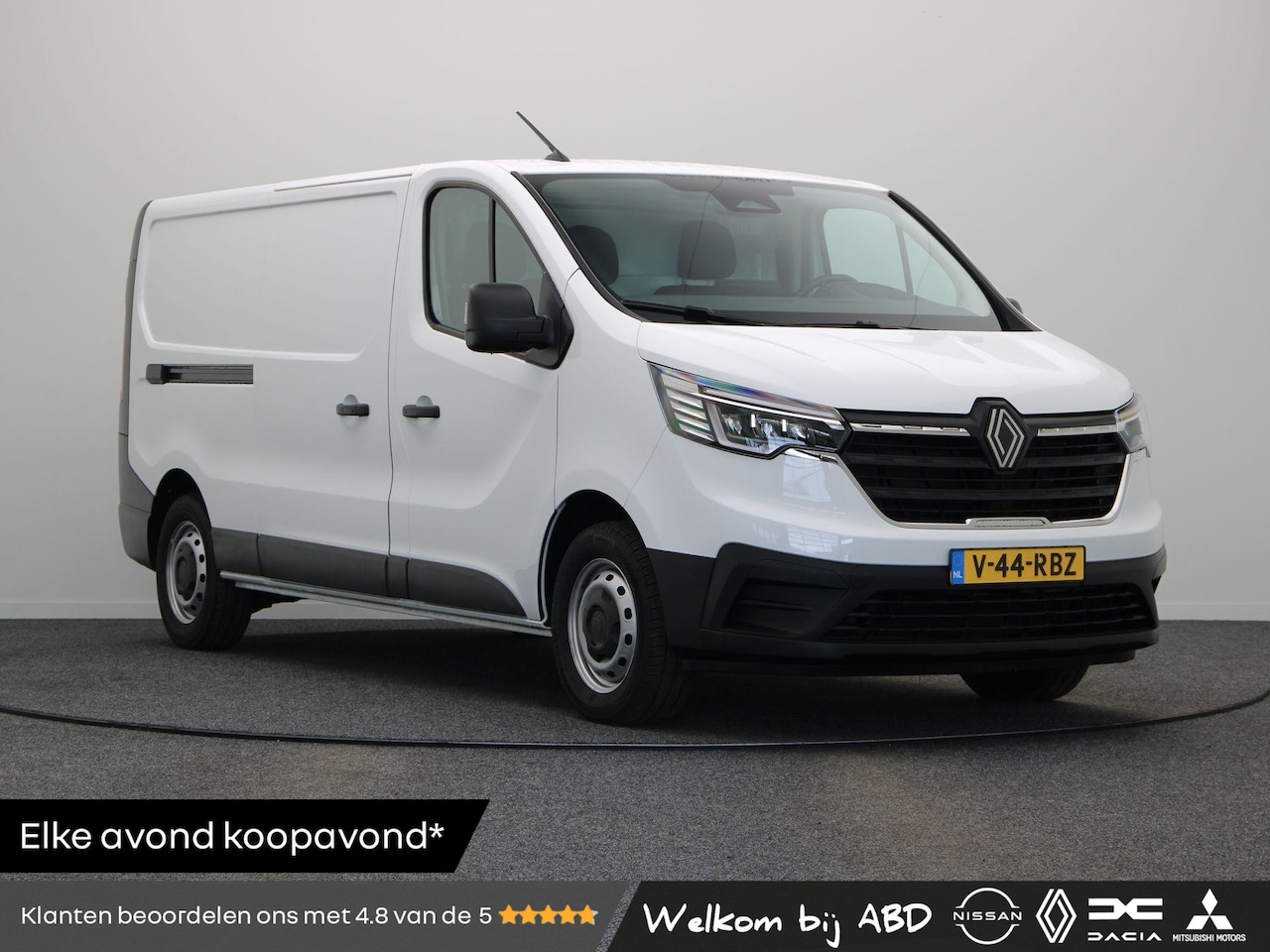 Renault Trafic - 2.0 Blue dCi 110pk T30 L2H1 Comfort | Laadruimtepakket | Achteruitrijcamera | Vierseizoens - AutoWereld.nl