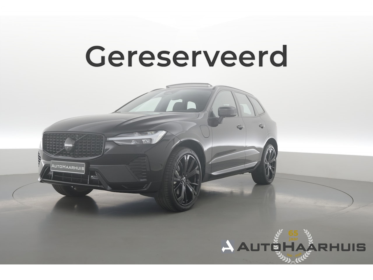 Volvo XC60 - T6 PHEV Ultra Black Edition | Pano | HUD | Elek. Trekhaak | akoestisch glas | Memory Seats - AutoWereld.nl