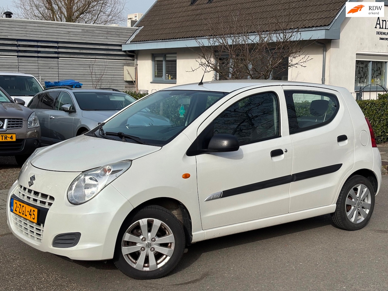 Suzuki Alto - 1.0 Celebration EASSS 1.0 Celebration EASSS - AutoWereld.nl