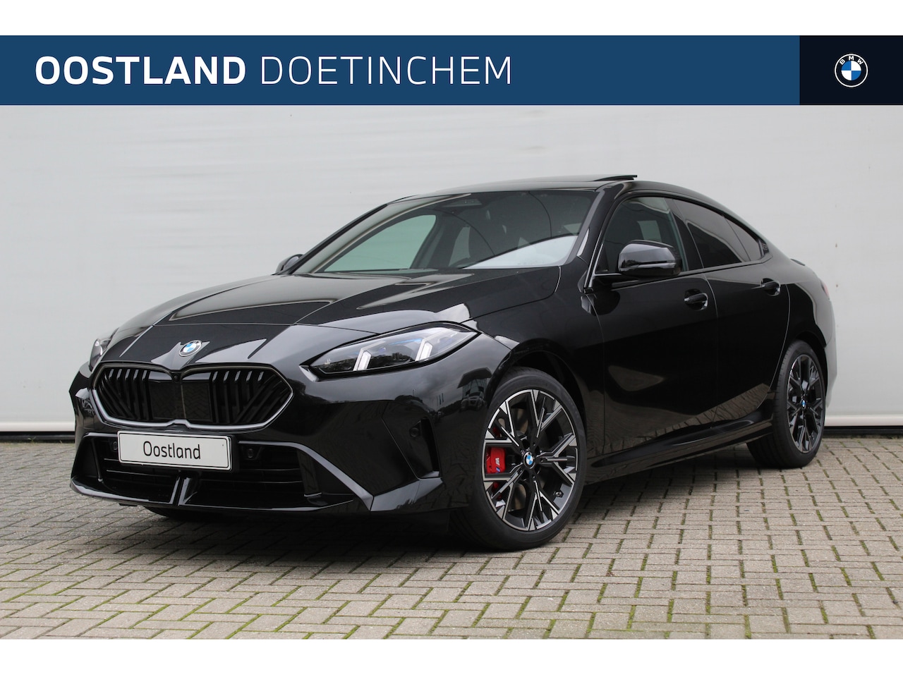 BMW 2-serie Gran Coupé - 220 M Sport Automaat / Panoramadak / Adaptieve LED / M Adaptief onderstel / Parking Assist - AutoWereld.nl