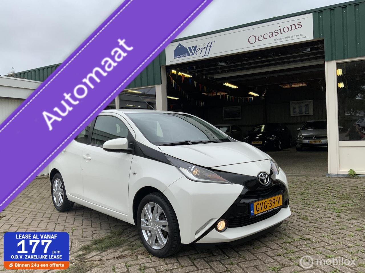 Toyota Aygo - 1.0 VVT-i x-play 1.0 VVT-i x-play,CarPlay,Airco,Camera,Lmvelgen,Led,Automaat - AutoWereld.nl