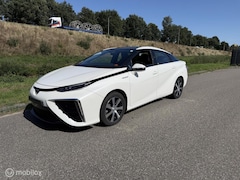 Toyota Mirai - FCV Executive nederlands kentken in de btw