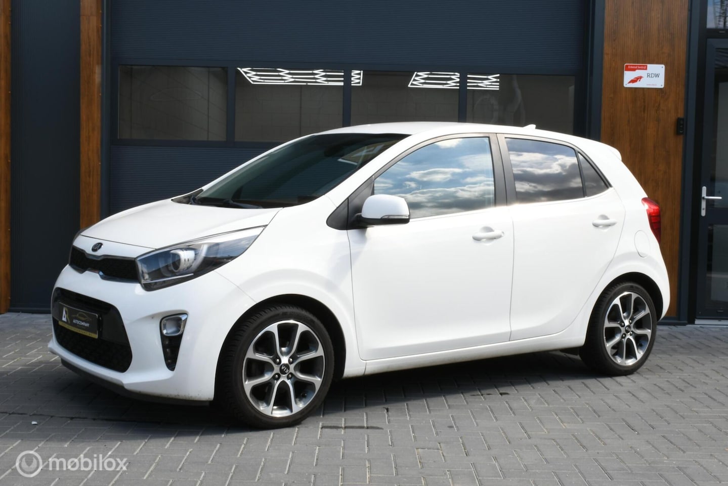 Kia Picanto - 1.0 CVVT Design Edition CARPLAY/CAMERA/CLIMA - AutoWereld.nl