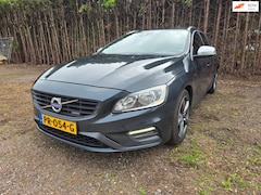 Volvo V60 - 2.0 D3 R-Design