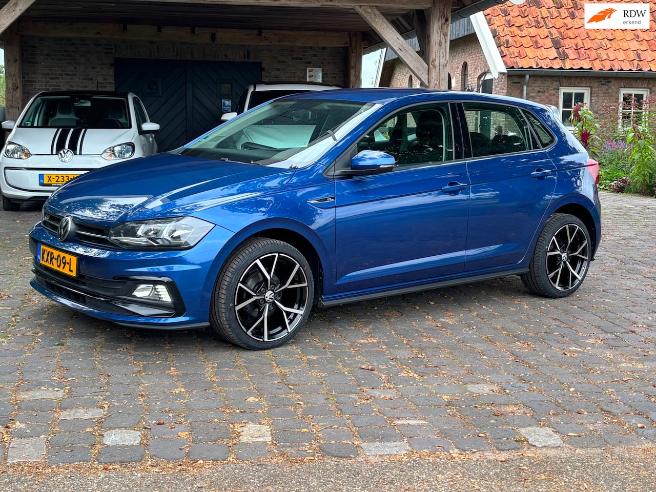 Volkswagen Polo - 1.0 MPI R line - AutoWereld.nl
