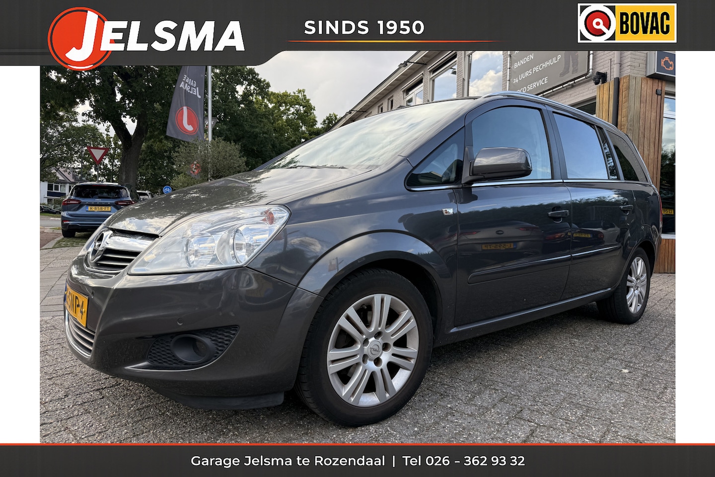Opel Zafira - 1.8 140pk Cosmo 7p., Navi | Clima | Trekhaak | Orig. NL auto - AutoWereld.nl