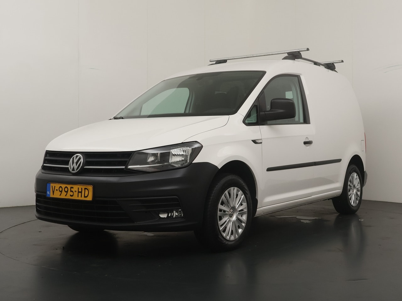 Volkswagen Caddy - 1.6 TDI L1H1 Comfortline Groot Infotainment - Automaat - Cruise Control - Automaat - AutoWereld.nl