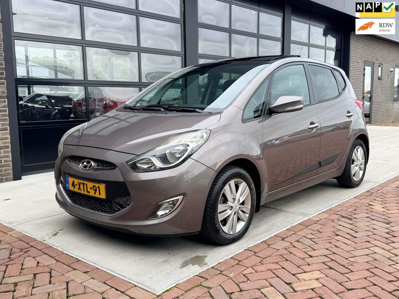 Hyundai ix20 - 1.6i i-Catcher | Schuif/Kantel dak | Leer | Navi | - AutoWereld.nl