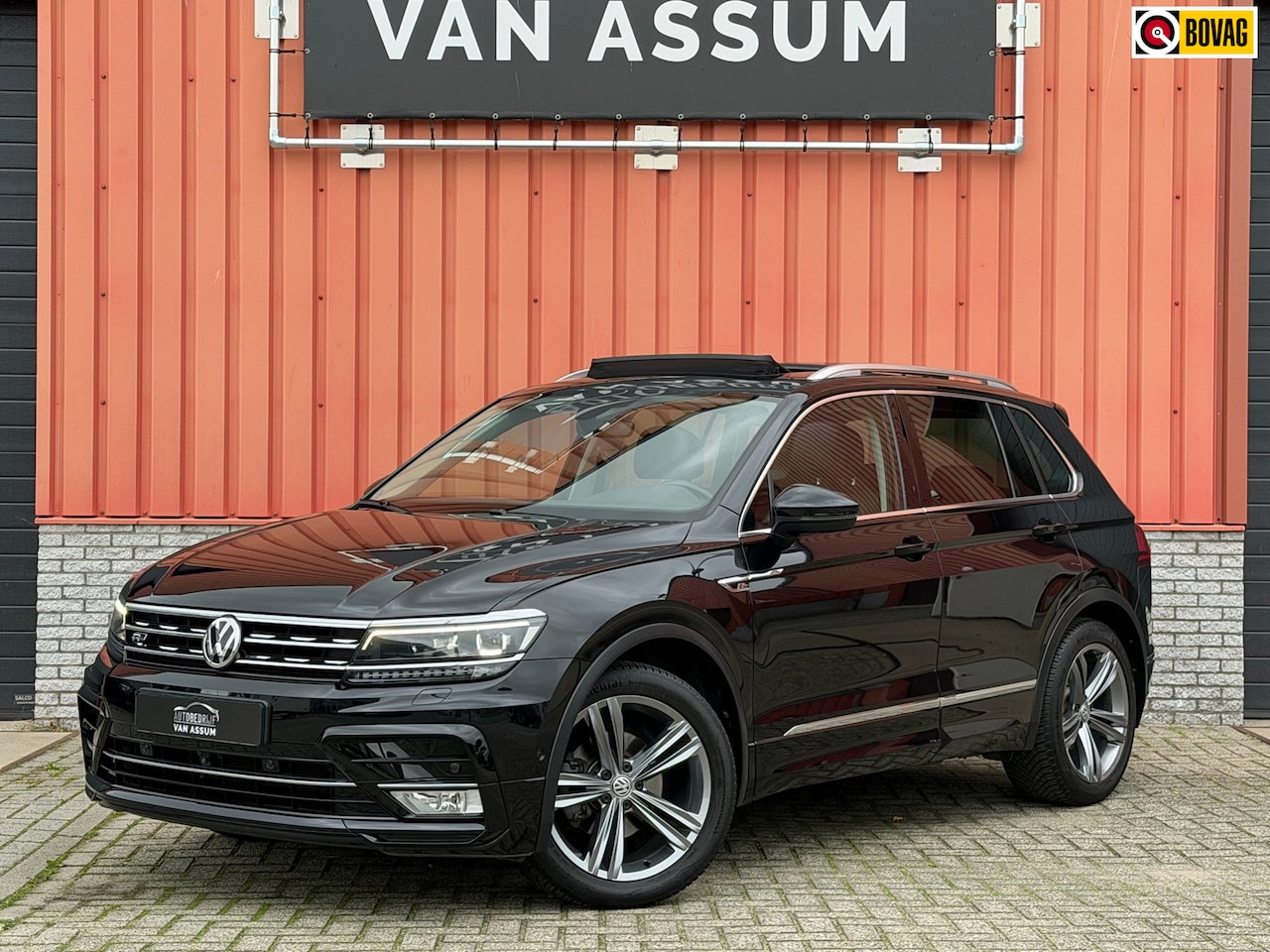 Volkswagen Tiguan - 1.4 TSI ACT R-Line Pano Virtual Memory 360 - AutoWereld.nl