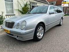 Mercedes-Benz E-klasse Combi - 240 Elegance Automaat, Trekhaak, NAP
