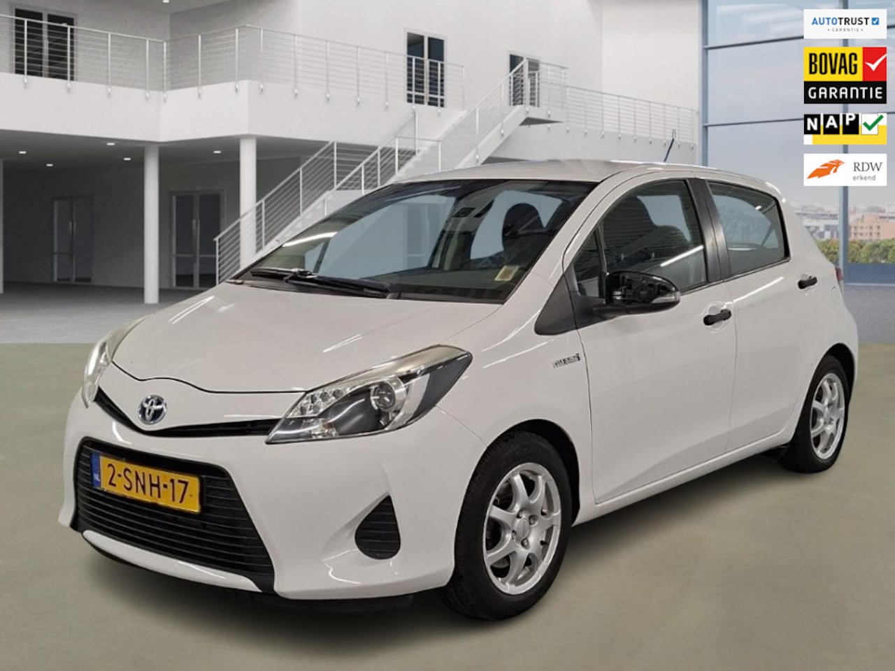 Toyota Yaris - 1.5 Full Hybrid Comfort Automaat 1e Eig. 79.800 km +NAP NL-auto - AutoWereld.nl
